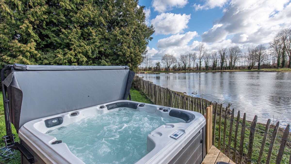 Herzeele House | La Mésange - Chalet avec jacuzzi