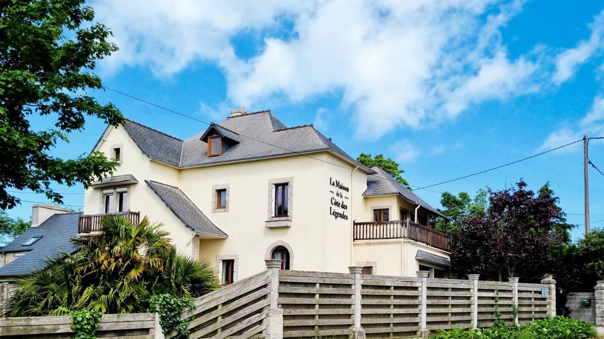 Plouneour-Brignogan-Plages Bed & Breakfast | La Maison de la Côte des Légendes