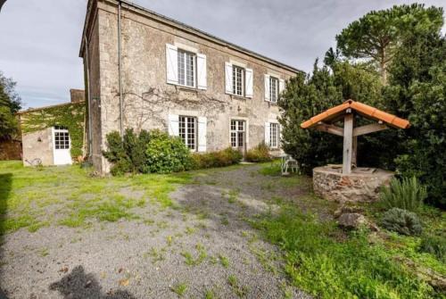 Corcoue-sur-Logne House | La maison Benastre