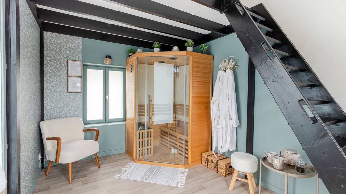 Saint-Meloir-des-Ondes House | La Maison Melo - Jacuzzi et Sauna - proche de la plage