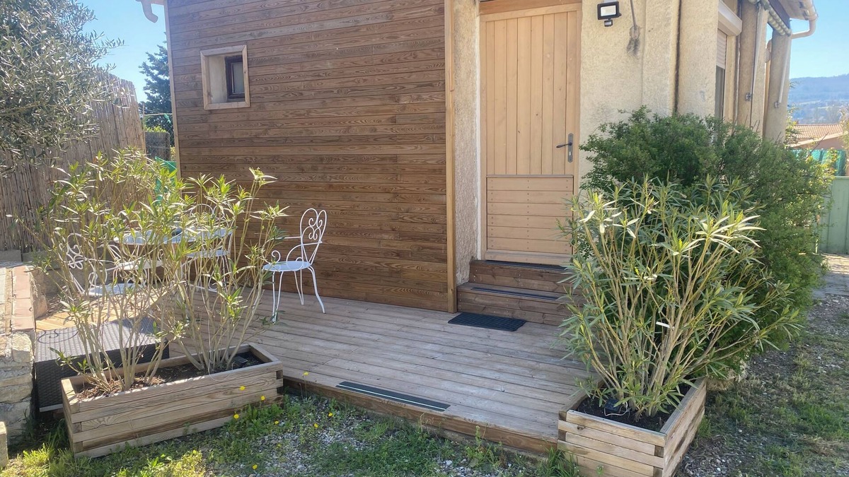 Gargas Apartment | La maison Anaïa, Charming Studio near Apt, Ideal for Discovering the Luberon