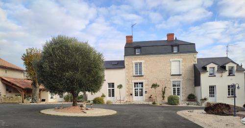 Nueil-sous-Faye House | LA MAISON D'ALIDA