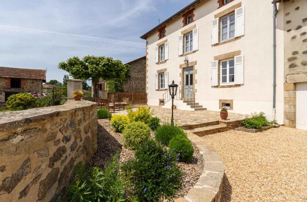 Burgnac House | La maison d'eugenie