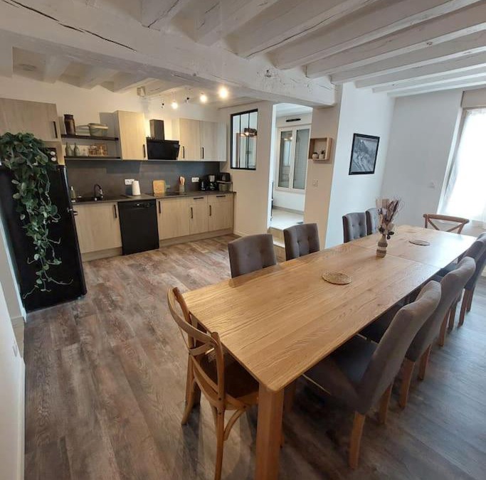 Les Rosiers-sur-Loire House | La Maison du 19 - 130m2 - Les Rosiers sur Loire - Chambres climatisées