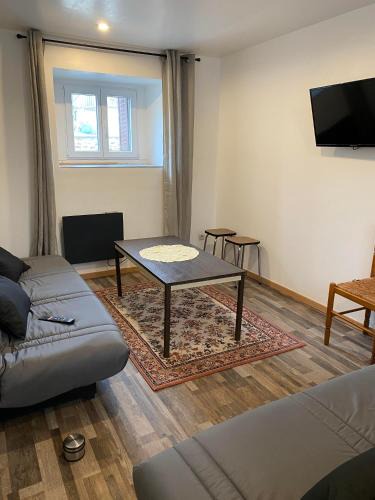 Jars House | La Maison de Jars