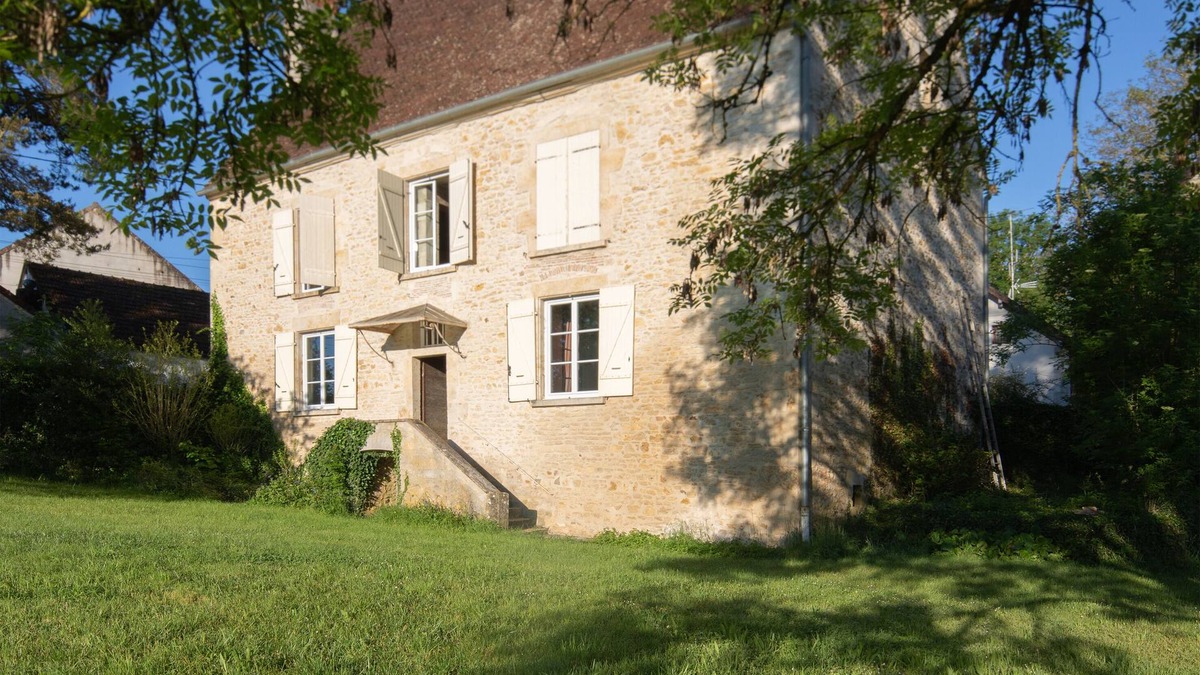 Saint-Bonnot House | La Maison de la Source