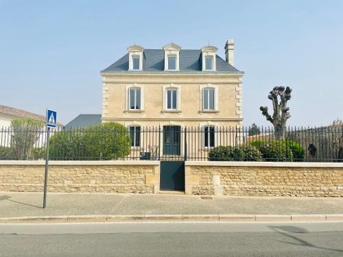 Jaunay-Clan Bed & Breakfast | la maison de Martha