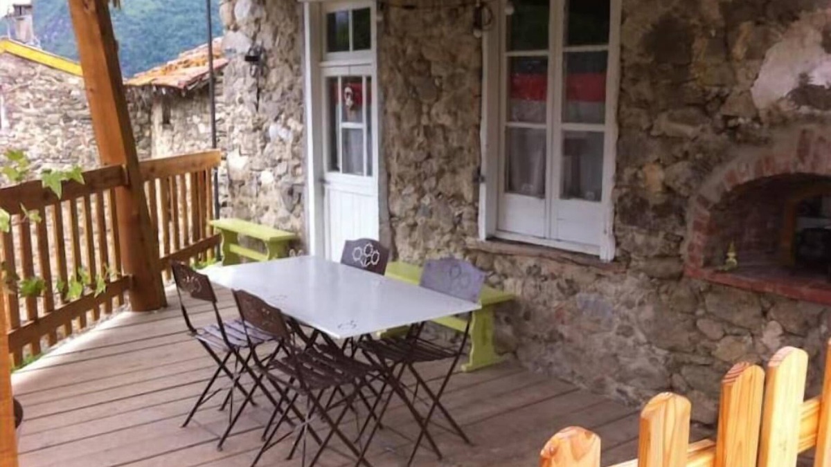 Mercus-Garrabet House | la Maison de Nanou