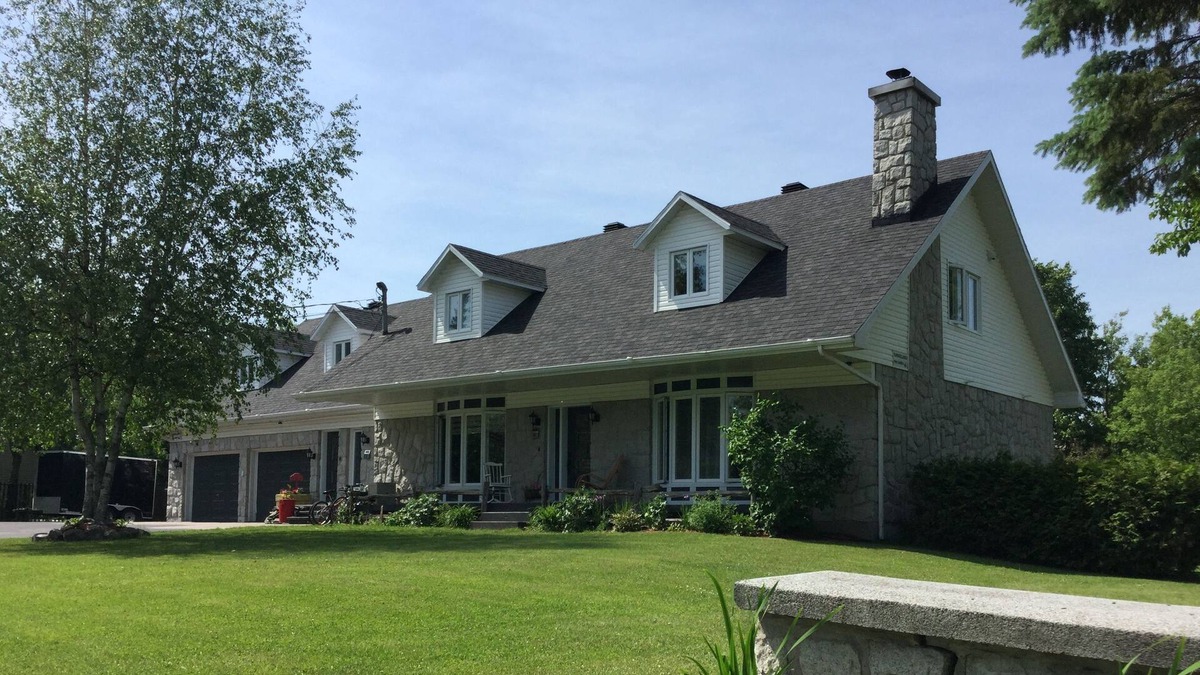 Victoriaville House | La Maison des Éboulis