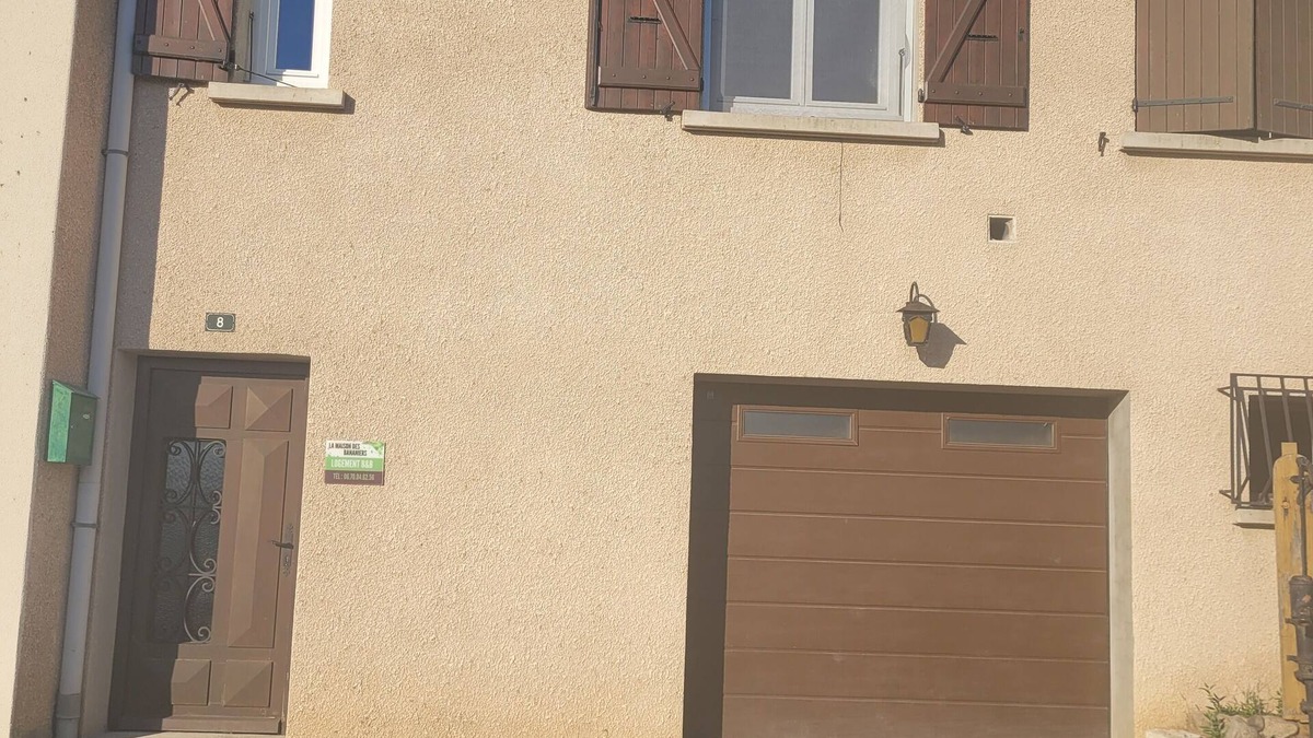 Bas-en-Basset House | La Maison des Bananiers