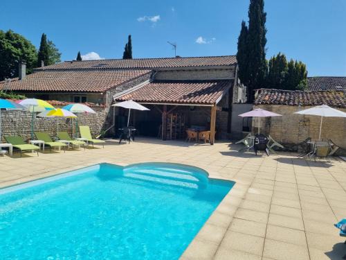 Louzignac House | La Maison des Grands Bambous - L'Angoumois L'Aunis La Saintonge La Boutonne