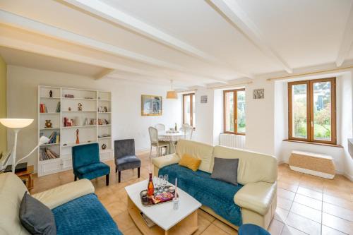 Lantic House | La Maison des Vacances - Maison avec grand jardin