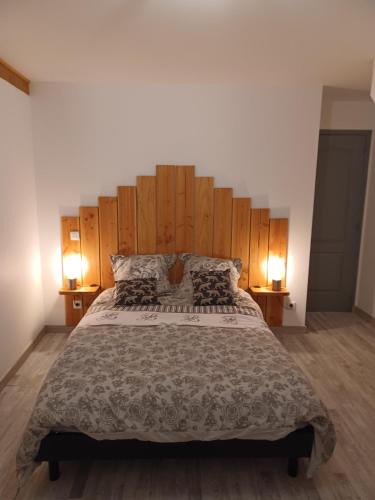 Saint-Germain-Laval Apartment | la maison du bonheur