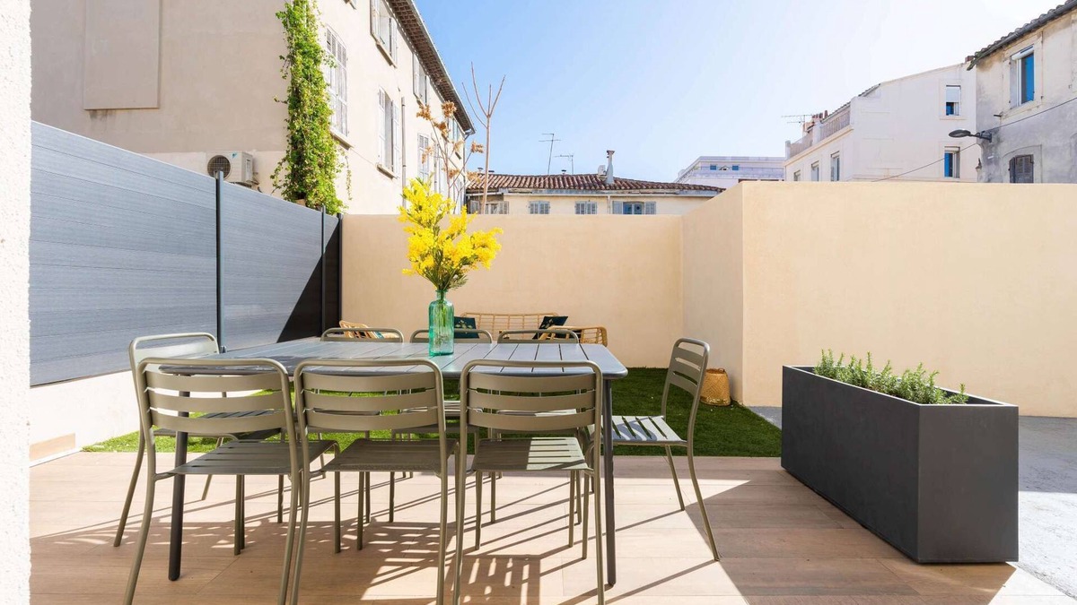 Menpenti Villa | La Maison du Parc is a beautiful property in downtown Marseille