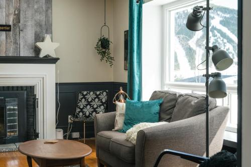 Murdochville Ski Chalet | La Maison du Sentier - Foyer et Mt Porphyre