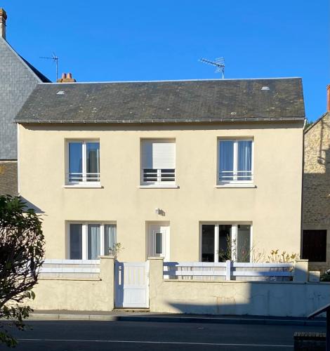 Port-en-Bessin-Huppain House | La Maison du Lavoir
