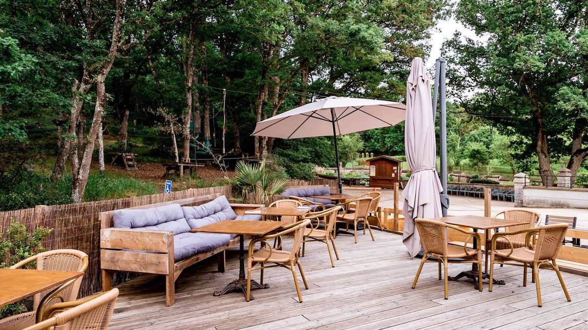 Saint-Leonard-des-Bois Hotel | La Maison du Gasseau