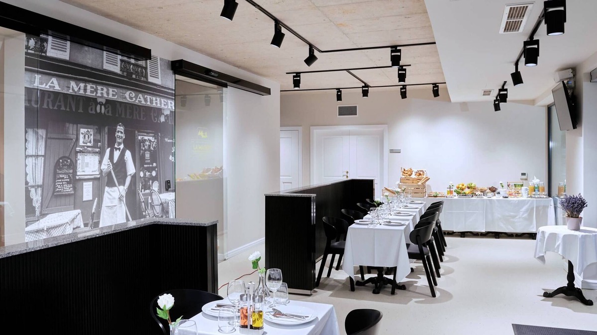 Remeteszolos Hotel | La Maison