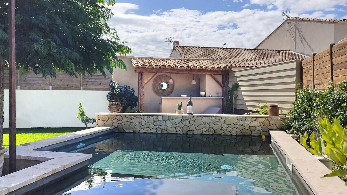Montagnac House | La Maison Lumen
