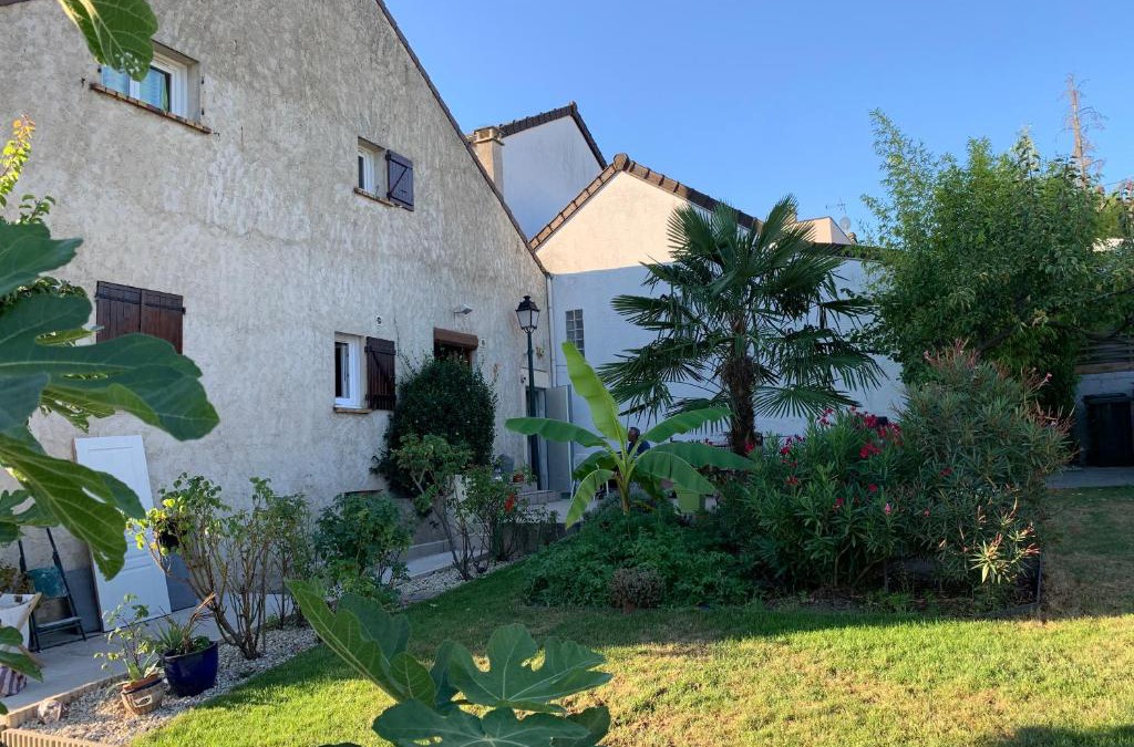 Argenteuil House | La maison parisienne & jardin