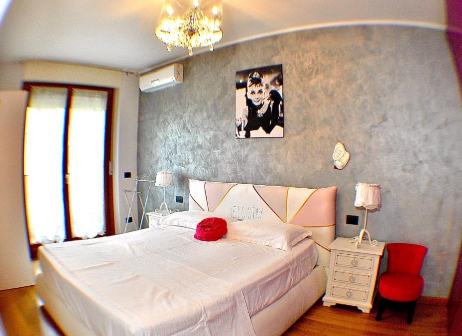Zibido San Giacomo Apartment | La Maison Rose