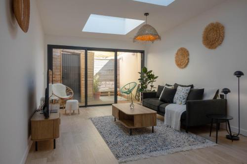 Orleans Villa | La Maison Scandi-Loire à ORLEANS en bord de Loire - 3 chambres avec Garage