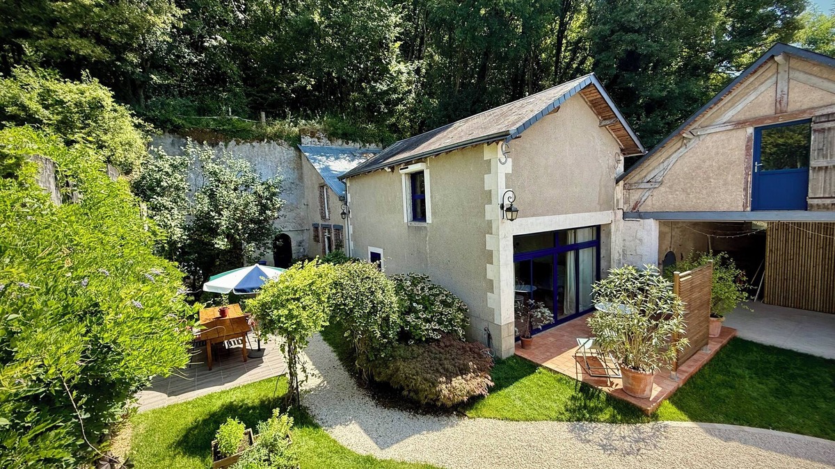 Poce-sur-Cisse House | La Maison sous les Arbres: duplex, garden & spa ⎮ Touraine & Amboise