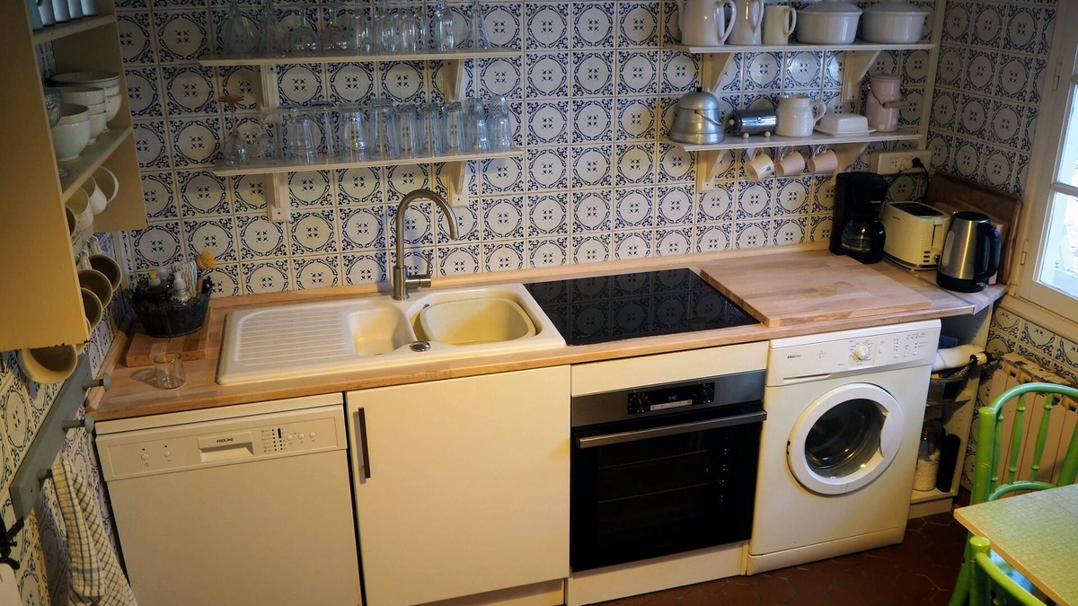Tortefontaine Cottage | La Maison Verte