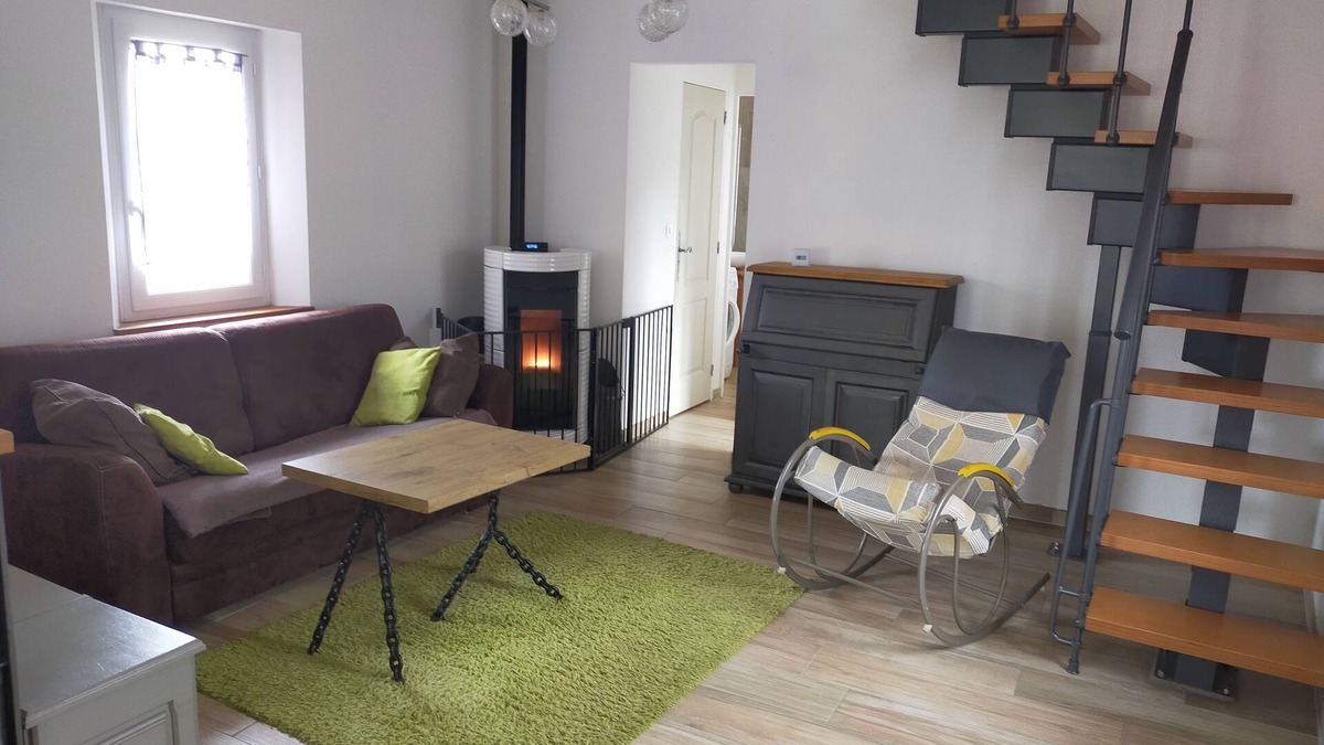Morgny-la-Pommeraye House | La Maisonette