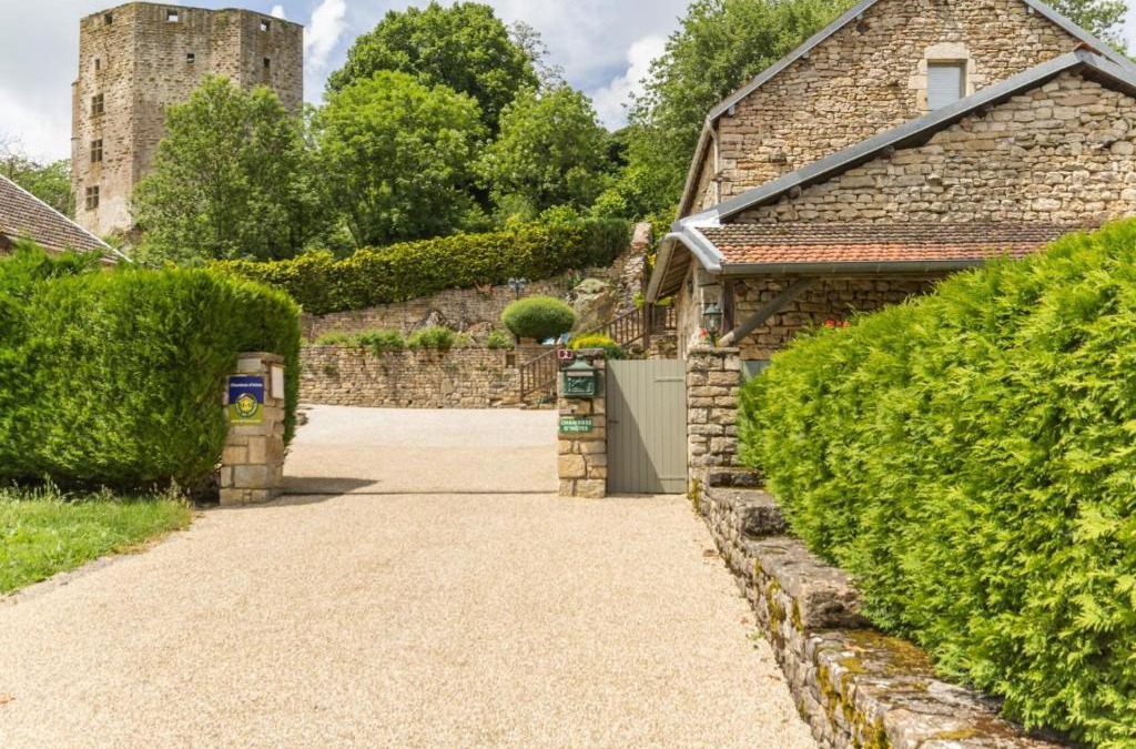 Chaudenay-le-Chateau House | La Maisonnette