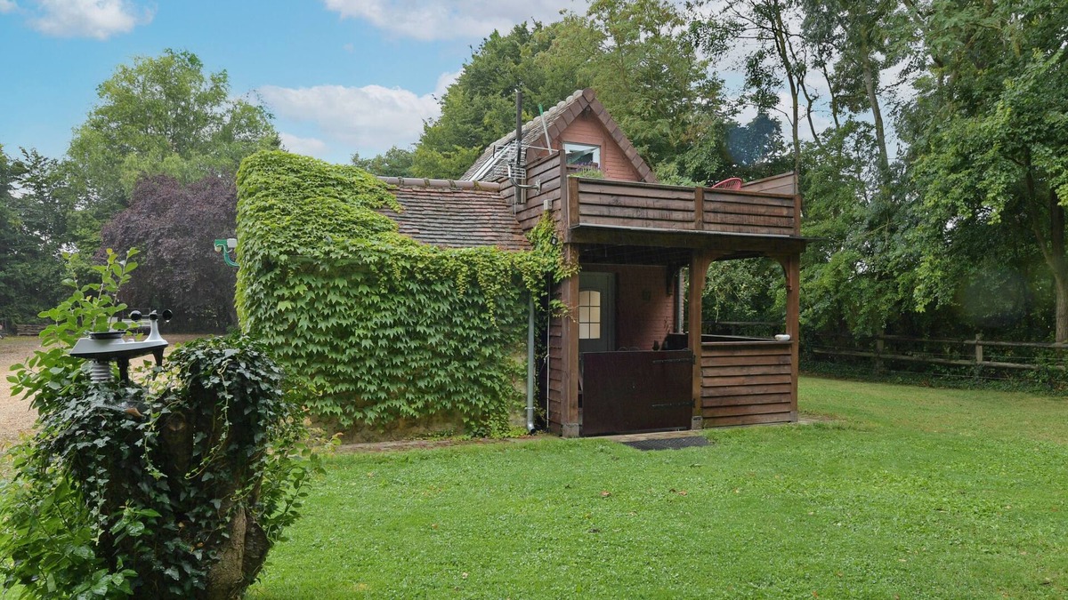 Boissei-la-Lande House | La Maisonnette - Maison atypique à la campagne