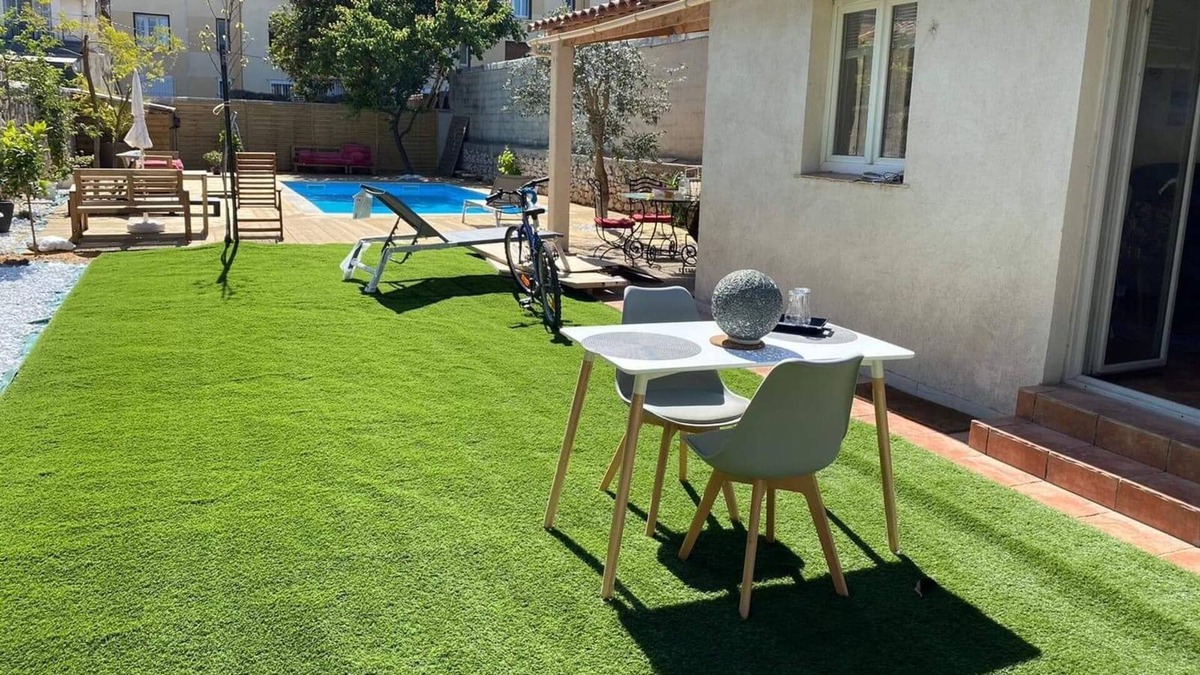 La Capelette Apartment | La Maisonnette studio sur courl parking