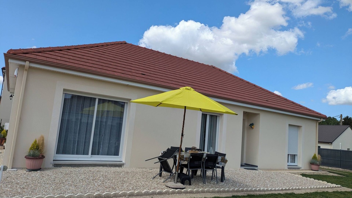 Savieres House | la Maiziéroise : Coquet Pavillon Pour Vacances