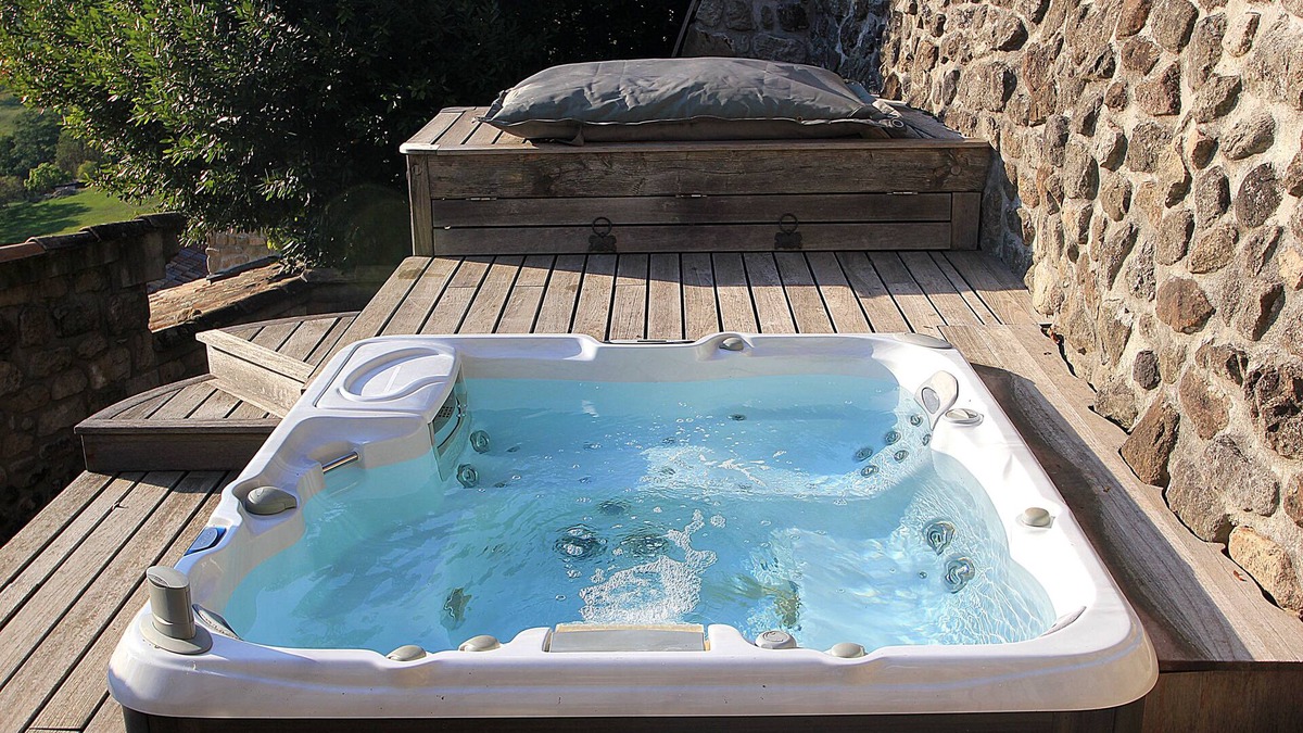 Saint-Michel-de-Boulogne House | La Mansion House - villa of 75m2 + pool house of 60m2 - private spa - solarium