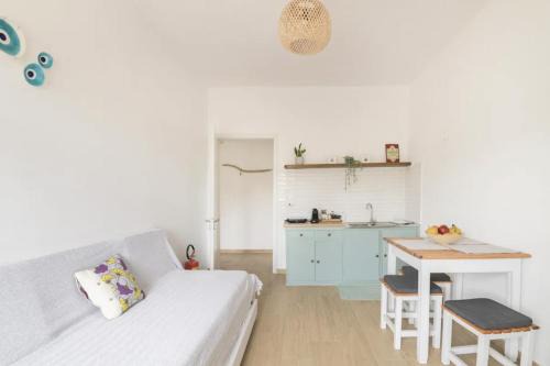 Kato Korakiana Apartment | La Mandynia Apartment