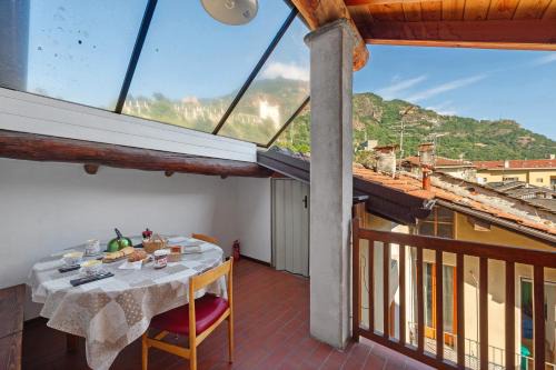 Pont-Saint-Martin Apartment | La Mansarda del Viaggiatore