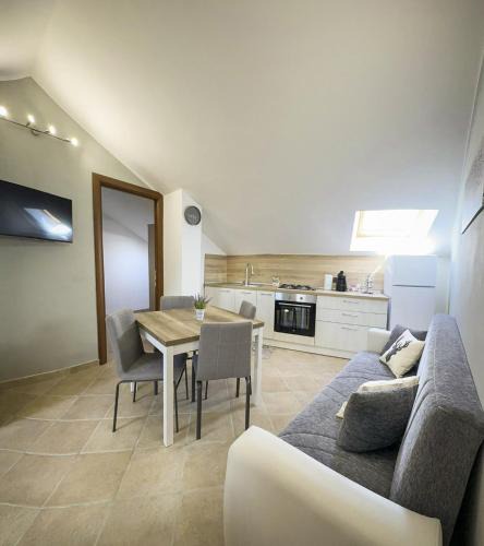 Ovindoli Apartment | La Mansardina