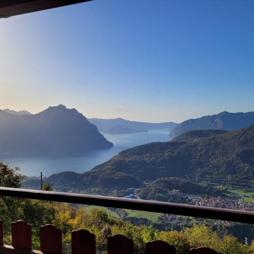 Bossico Apartment | La Mansardina sul lago Mountain Lake Iseo Hospitality
