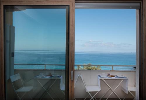 Pizzo Bed & Breakfast | La Marina Luxury B&B