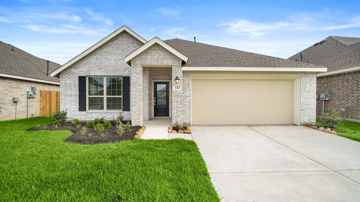La Marque House | La Marque Spacious 4 Bedroom New home close to I-45 Hwy