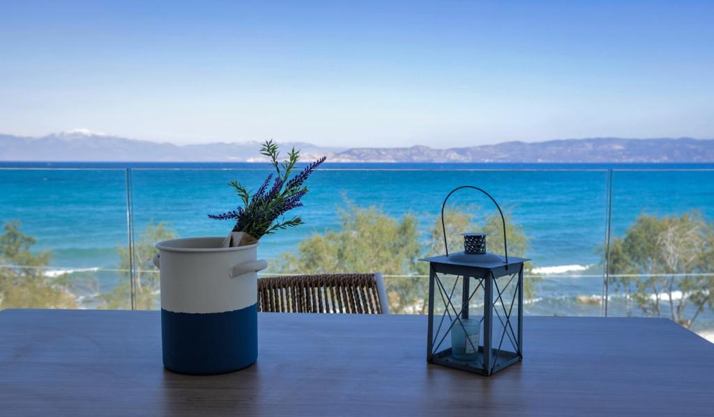 Vrahati Apartment | La Mer Bleue Beachfront Boutique Apartments