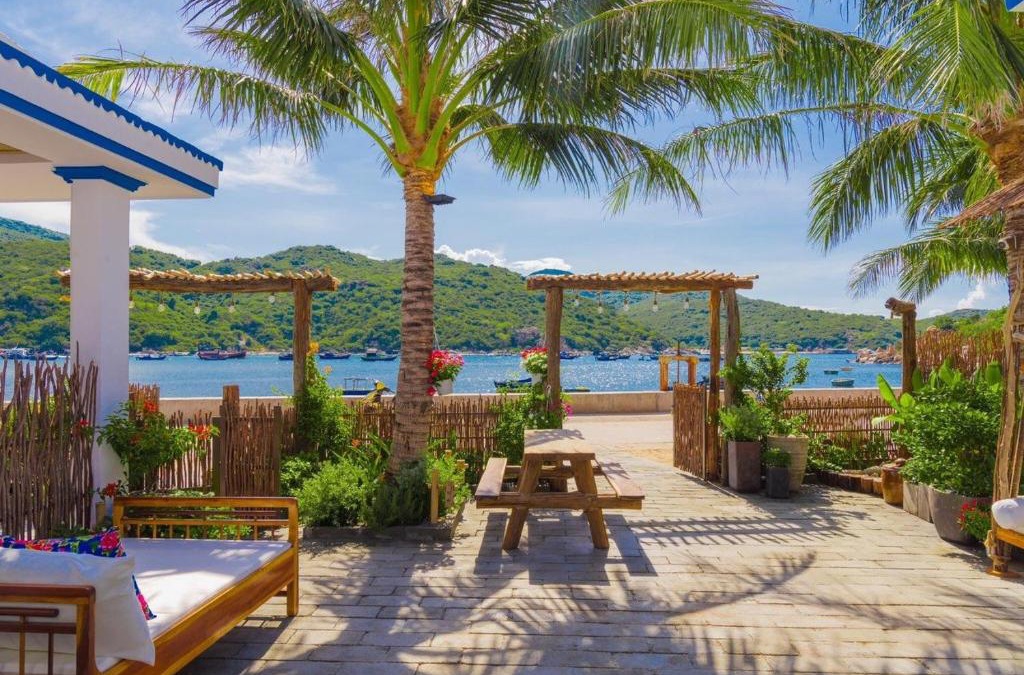 Vinh Hy House | La Mer - Vĩnh Hy bay - beachfront villa LƯỚI