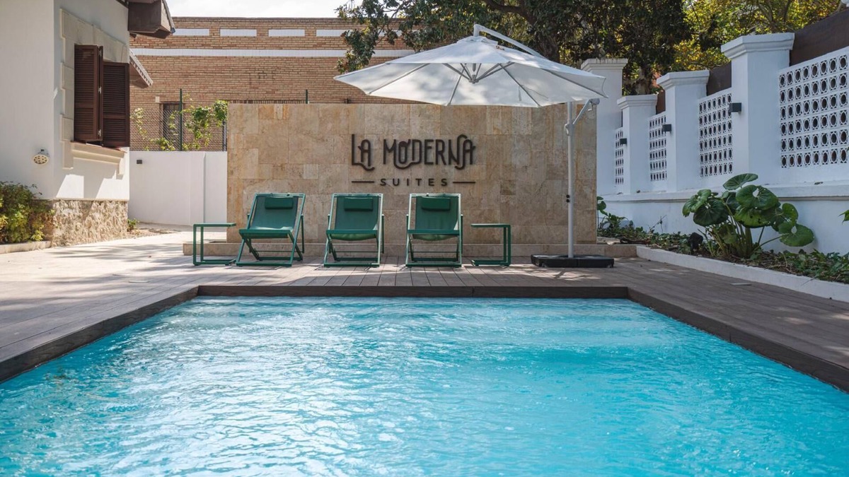 Pedregalejo Hotel | La moderna suites
