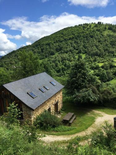 Seix House | La montana