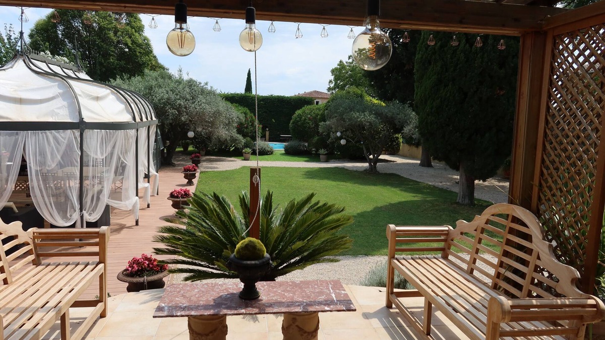 Lancon-Provence Bed & Breakfast | La Mylandre Chambre d'hôtes