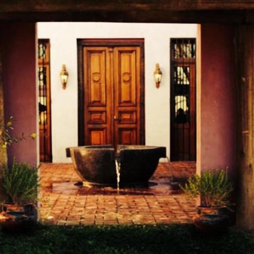 Azcuenaga House | La Negrita Casa de Campo