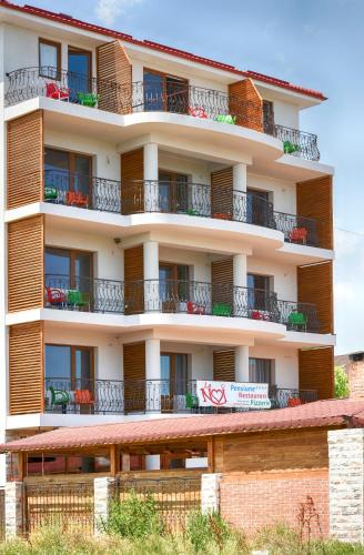 Costinesti Hotel | La Noi Costinesti