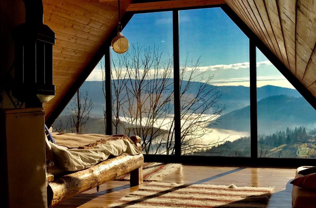 Horea Villa | La noi la Munte
