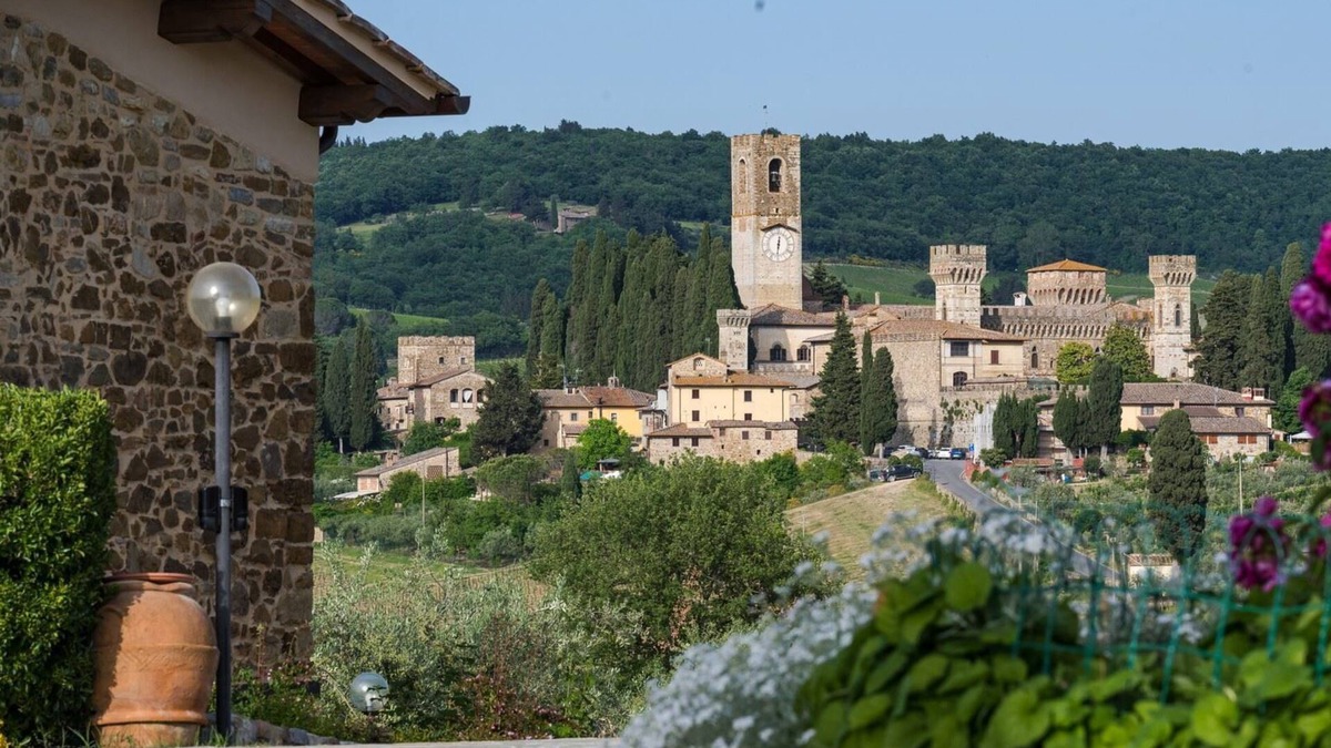 San Pietro in Bossolo Villa | La Pagliera di Badia a Passignano, Tavarnelle Val di Pesa, Florence and Chianti