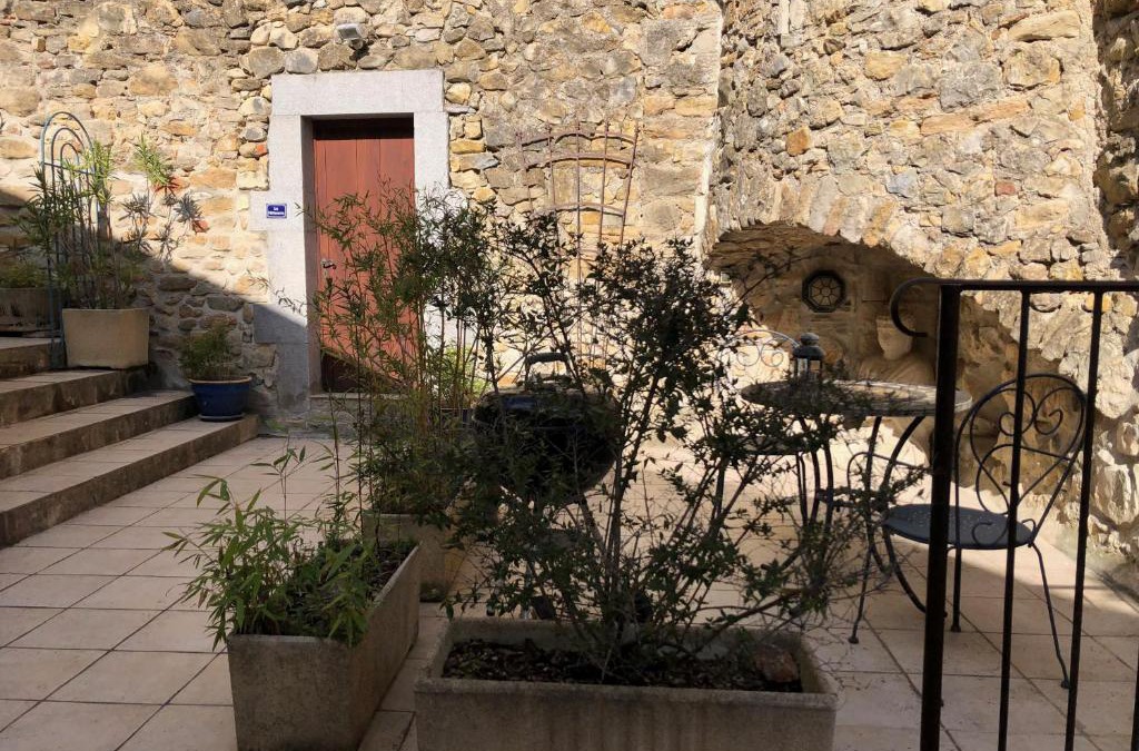 Saint-Sauveur-de-Cruzieres House | LA PATISSERIE